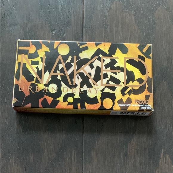 Urban Decay Other - Urban Decay Naked Mini Eyeshadow Palette in “Foxy”